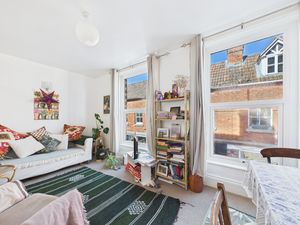 Lounge 2a- click for photo gallery